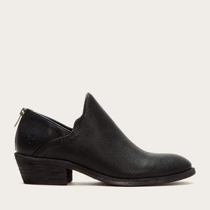Frye Carson Black Leather Casual Shootie/AnkleBoot